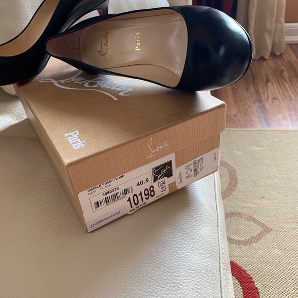 Christian Louboutin beautiful black pumps - Picture 4 of 4